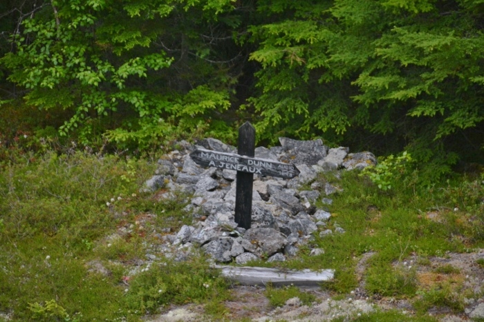 grave site of two rr construction workers